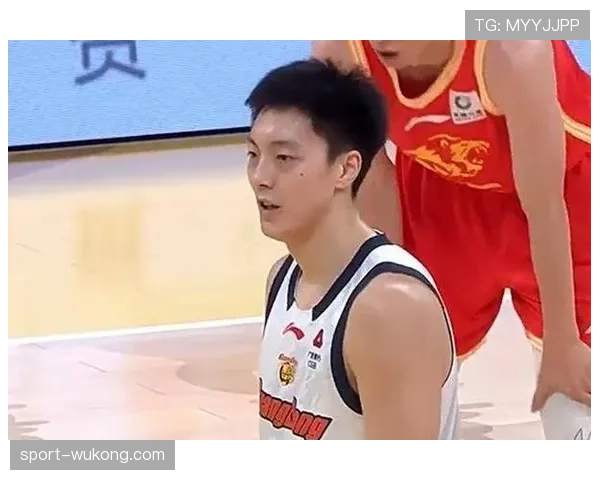 胡明轩脚部伤势严重 广东九人伤停轮换深度告急